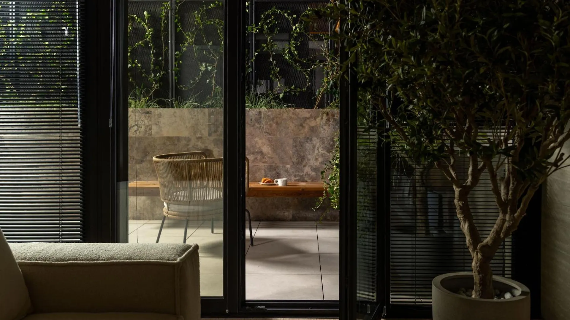 דירה בוקרשט Win Herastrau - Zen Vibes - Terrace - Private Parking רומניה