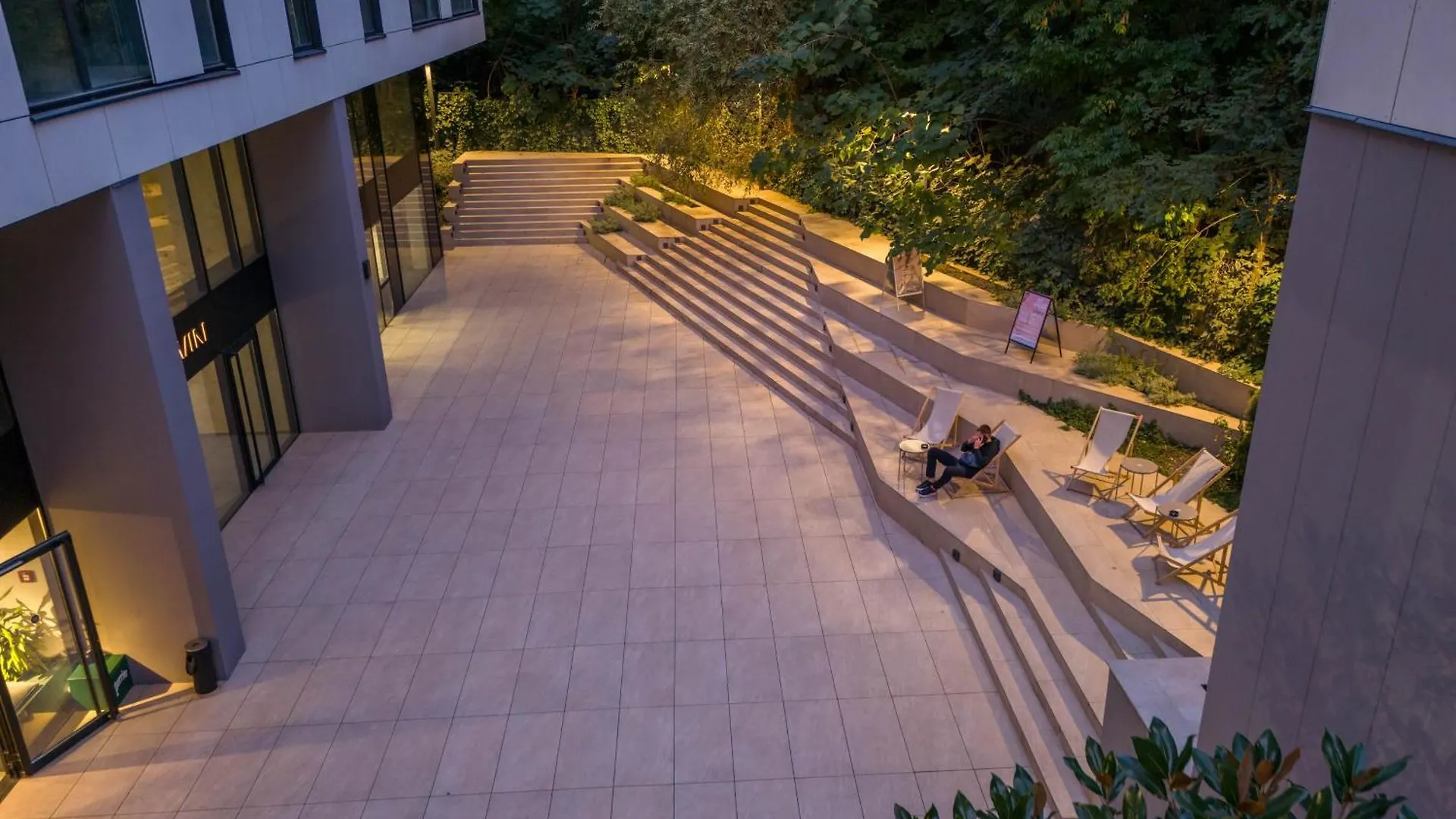 Win Herastrau - Zen Vibes - Terrace - Private Parking Bucharest Apartment