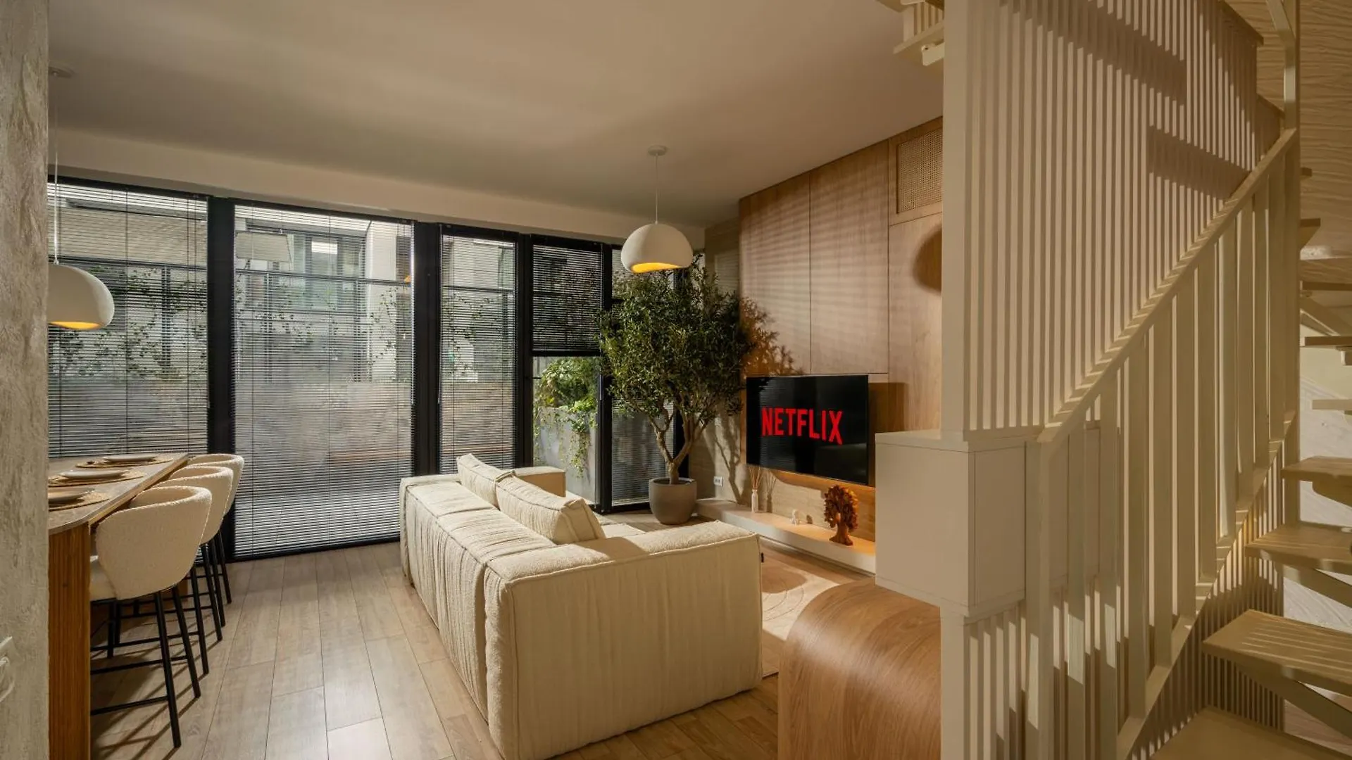 Apartment Win Herastrau - Zen Vibes - Terrace - Private Parking Bucharest Romania